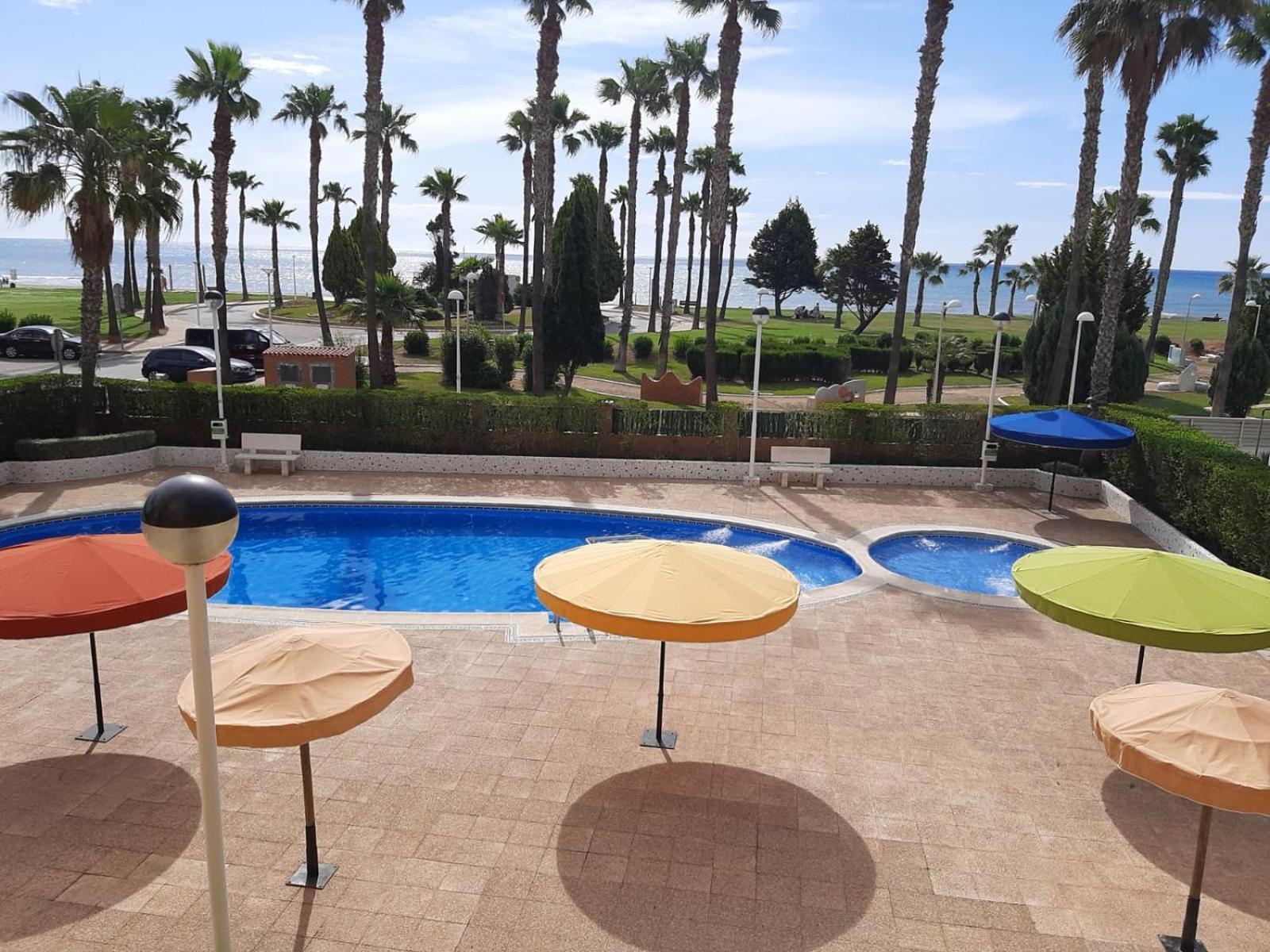 Apartamentos D&D Vistamar 1 Linea Castellon de la Plana Ngoại thất bức ảnh